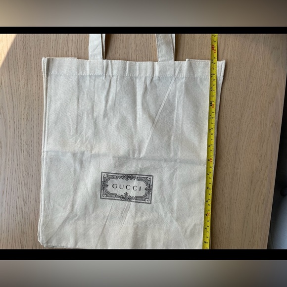 GUCCI- Linen Canvas Tote Bag- 15in x 13.5in - Picture 5 of 9